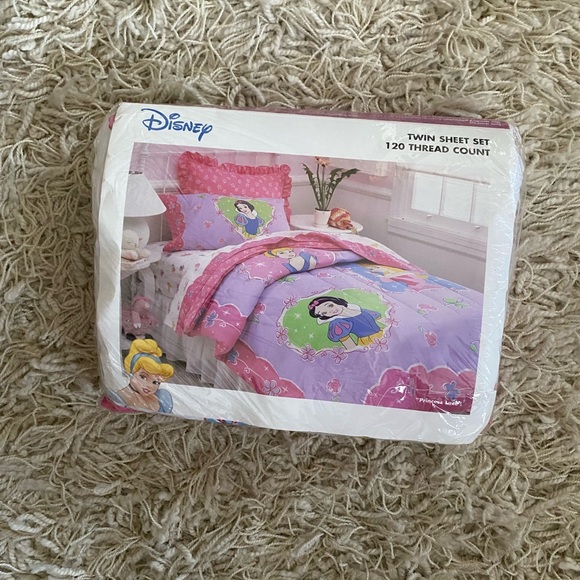 Disney Princess Twin Sheet Set Belle Aurora Cinderella - Picture 2 of 6